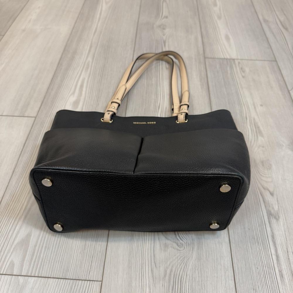Michael Kors Bedford Tote Handbag Black Pebble Leather Shoulder Purse w/ Pockets - Picture 4 of 16